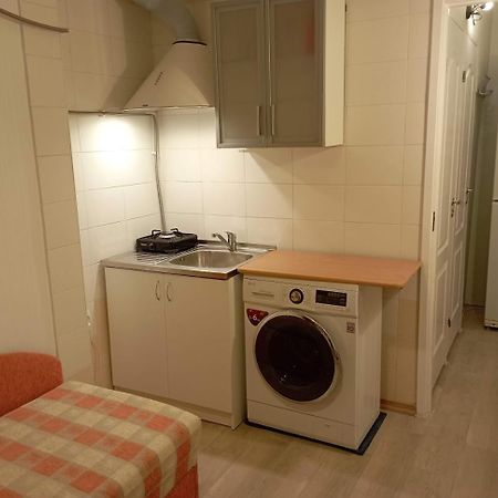 A Comfortable 18M Room With Balcony Талин Екстериор снимка