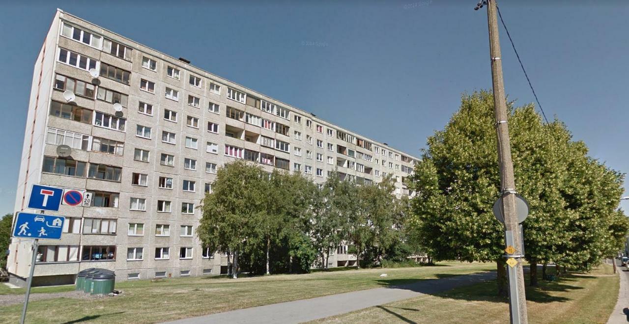 A Comfortable 18M Room With Balcony Талин Екстериор снимка